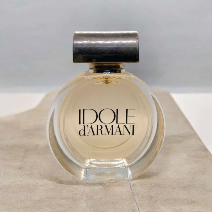 IDOLE d' ARMANI