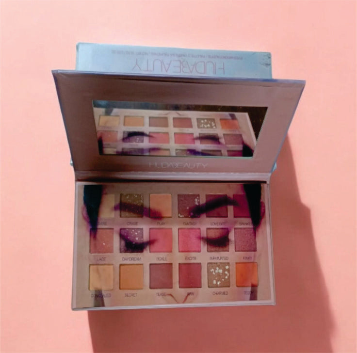 NEW NUDE HUDA BEAUTY PALETTE