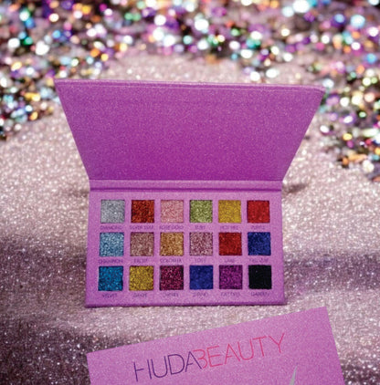 HUDA BEAUTY BLING 18 COLOR EYESHADOW PALLETE